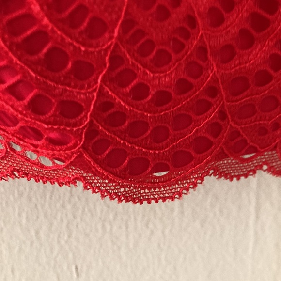 NWOT wireless push-up bra - Picture 4 of 6